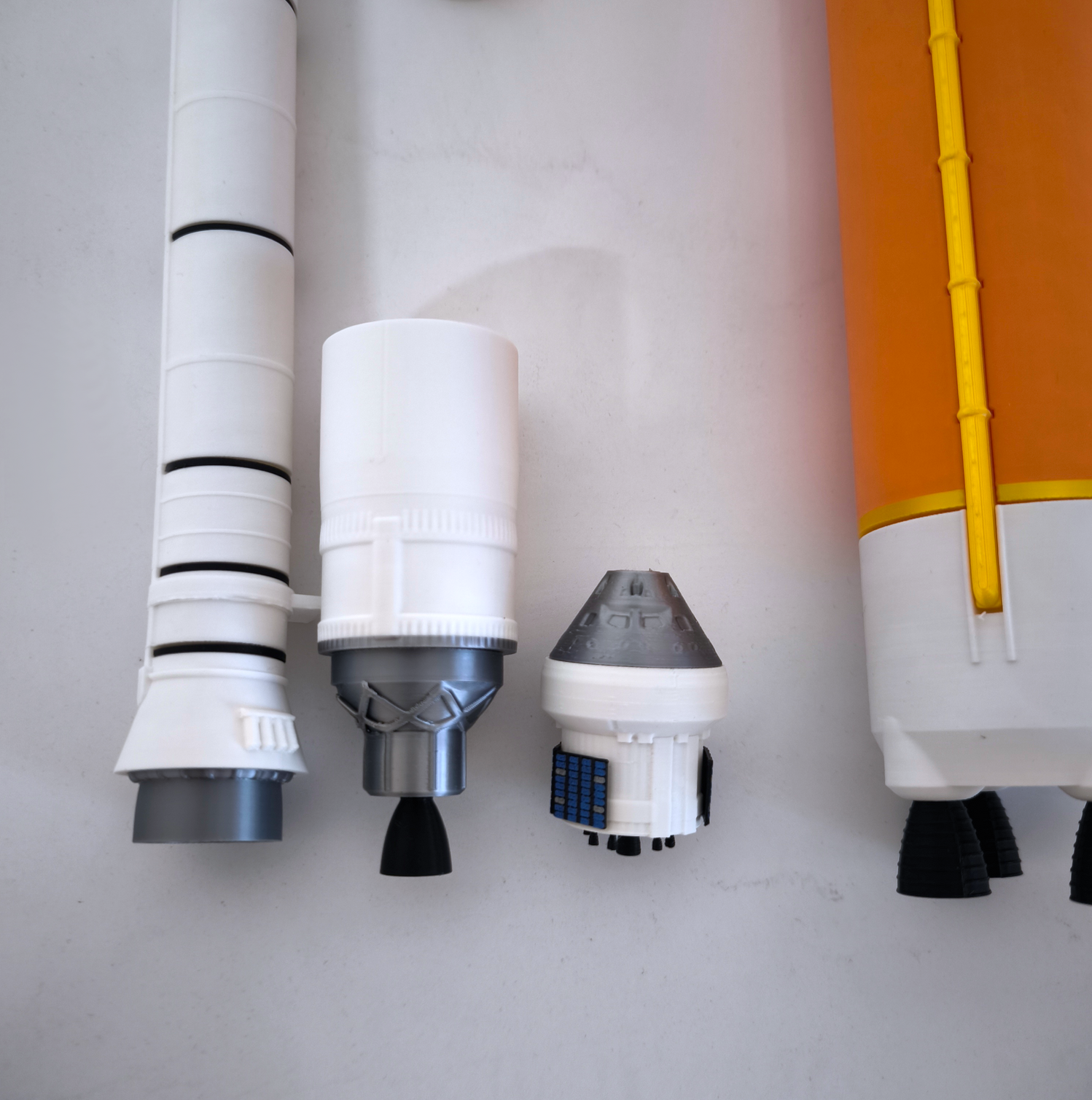 Сборная модель Space Launch System, SLS