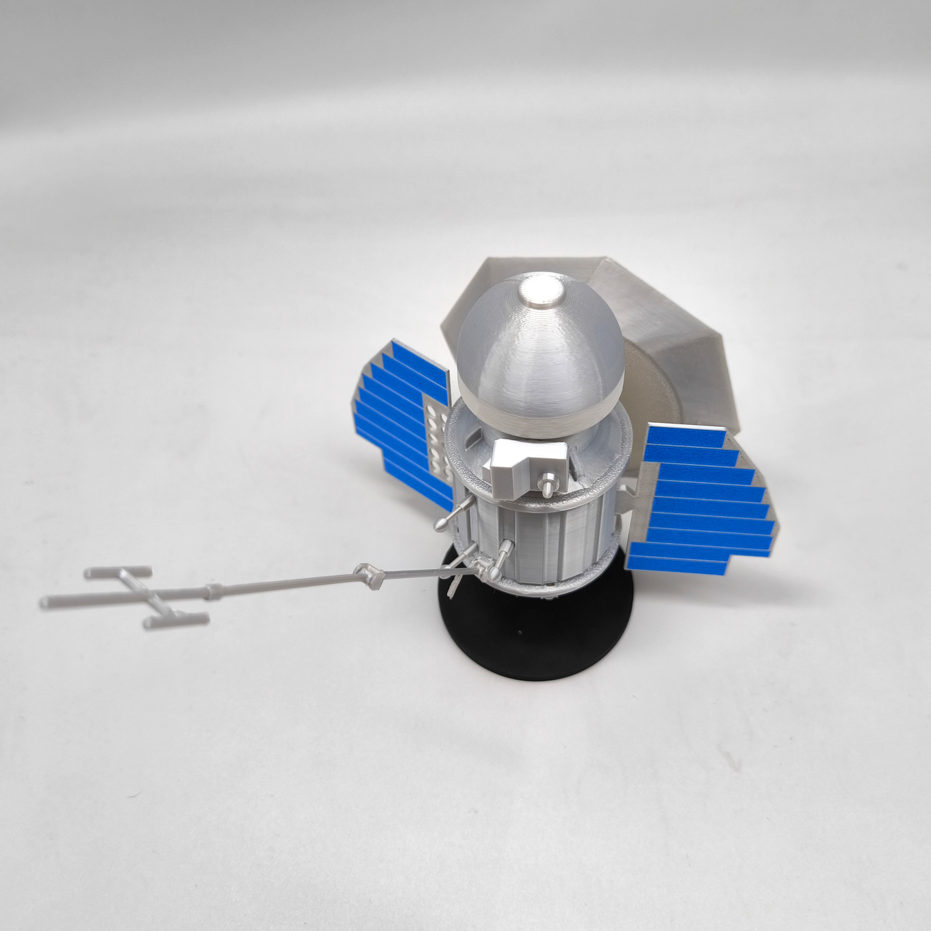 Сборная модель Венера-1