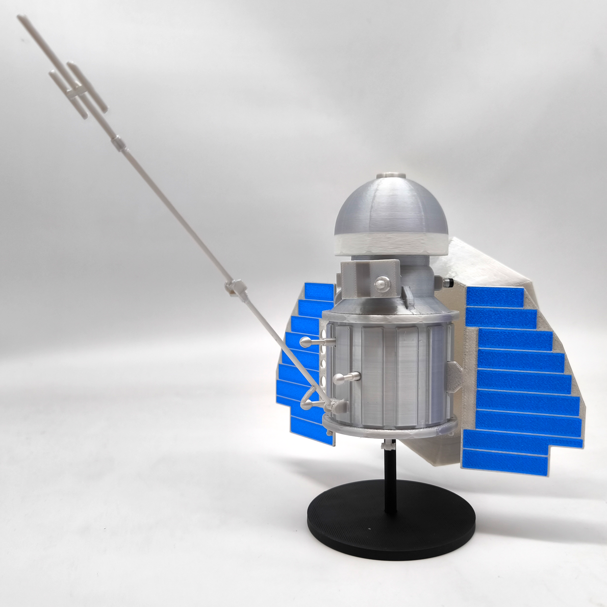 Сборная модель Венера-1