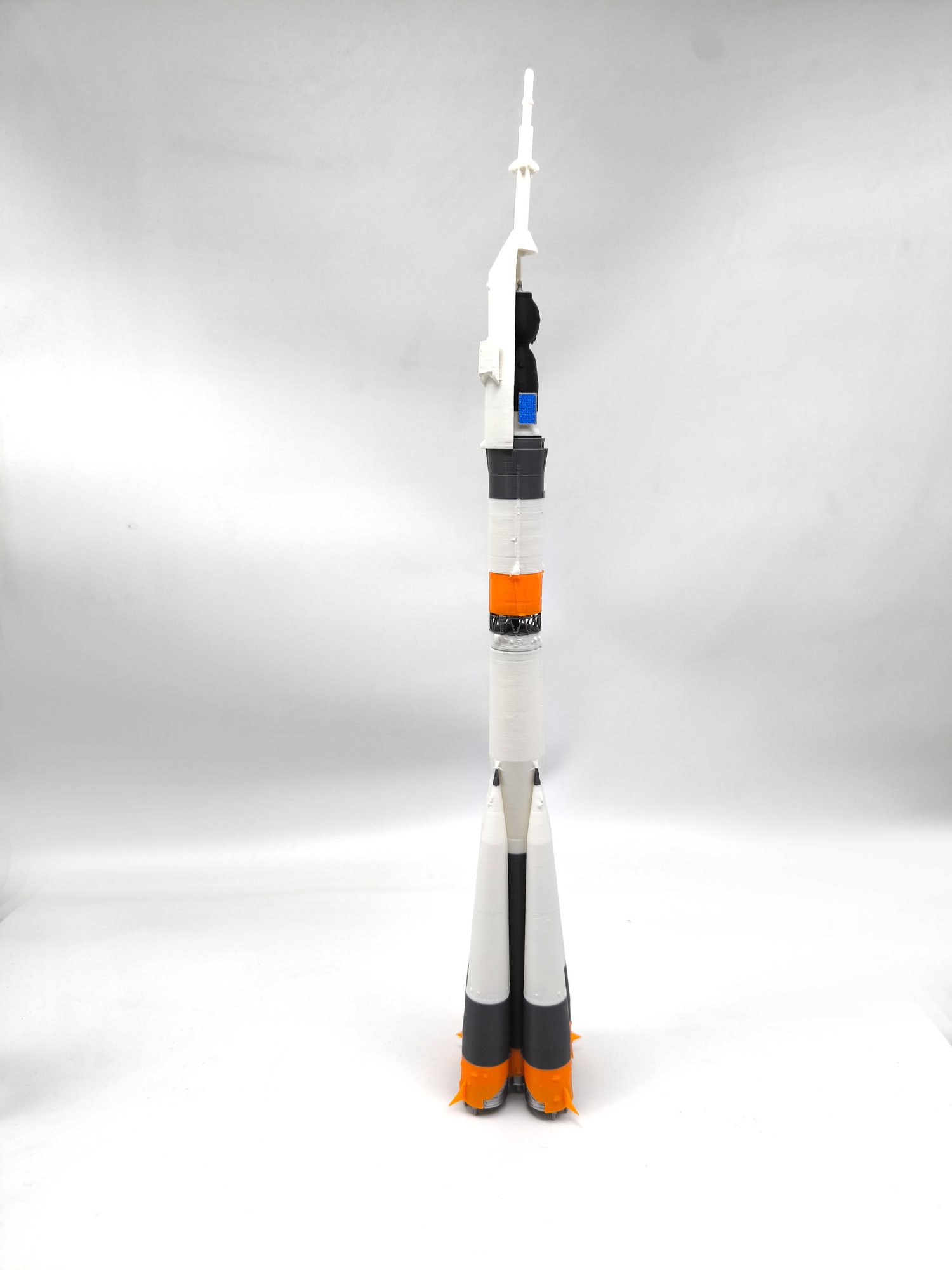 Сборная модель Союз 2.1а