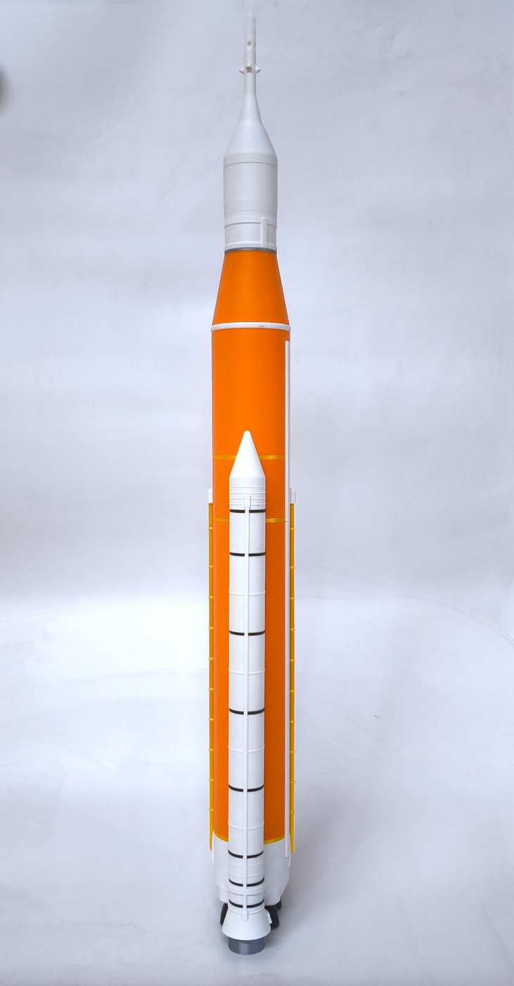 Сборная модель Space Launch System, SLS