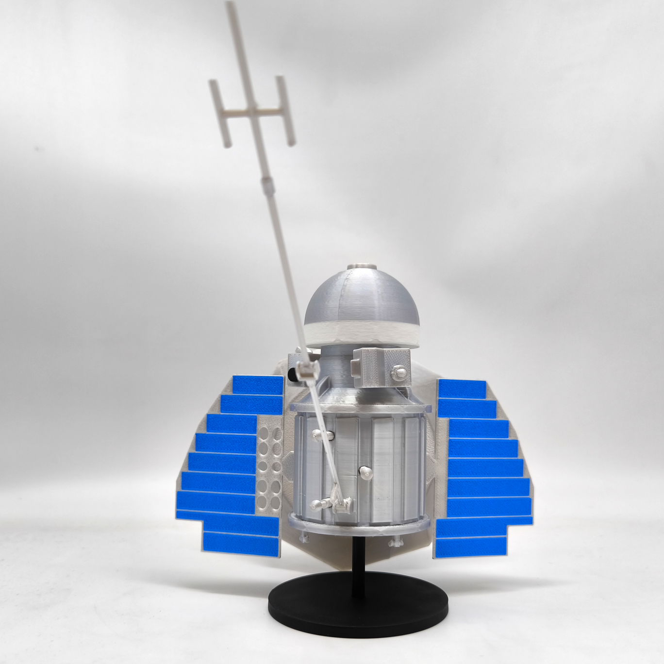 Сборная модель Венера-1